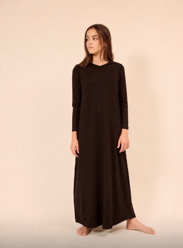 Black V-neck Nightgown